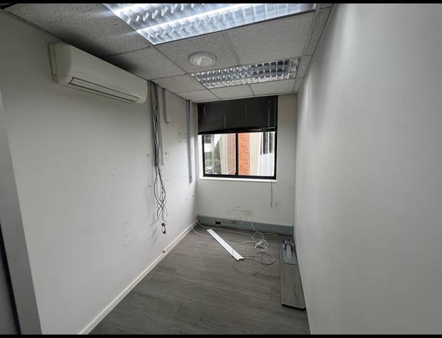 190M² OFFICE TO LET IN UMHLANGA RIDGE